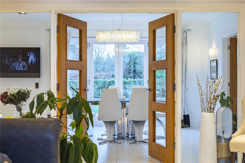 Country Home dining room