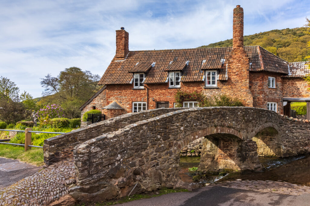Packhorse bridge and cottages